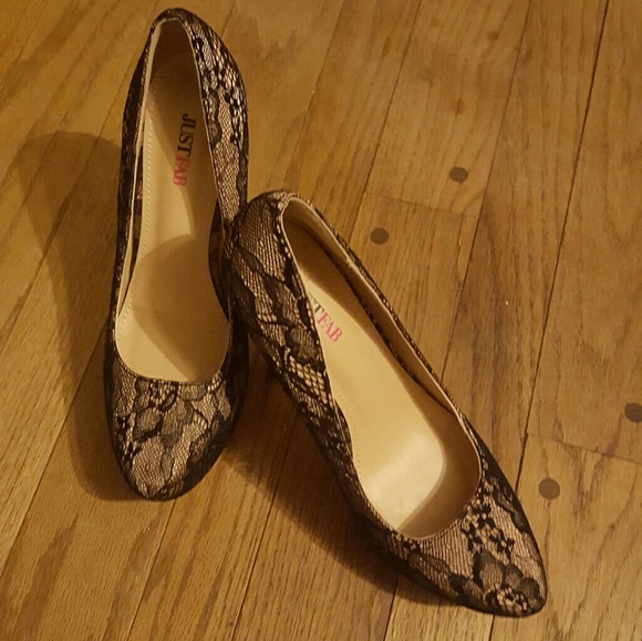 Heels - Picture 3 of 6